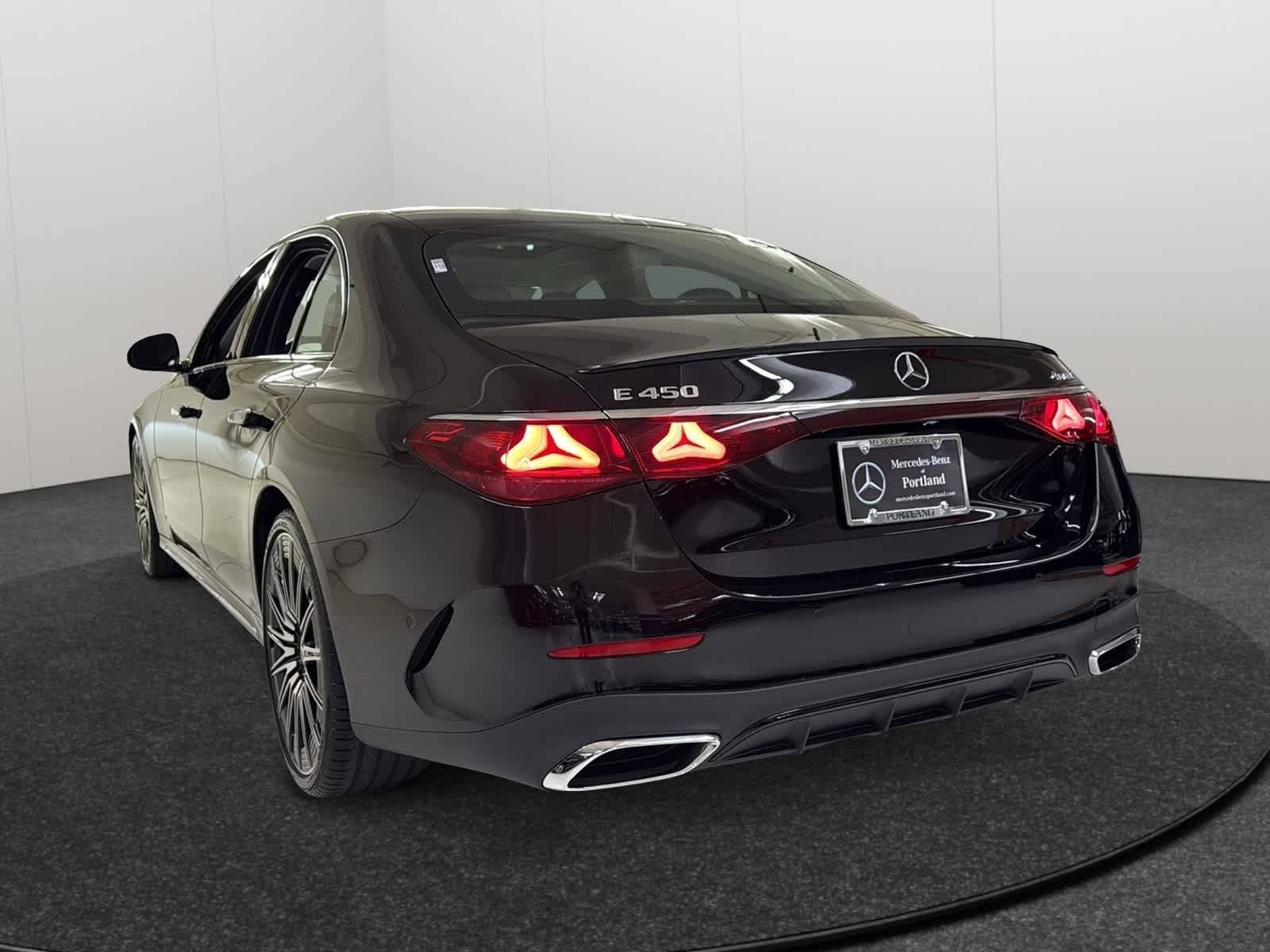 New 2026 Black Mercedes-Benz E 450 image 6