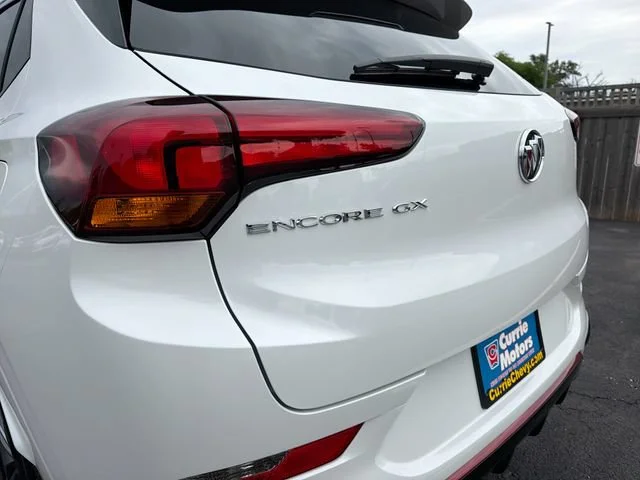 Certified Used 2023 White Frost Tricoat Buick Select image 30