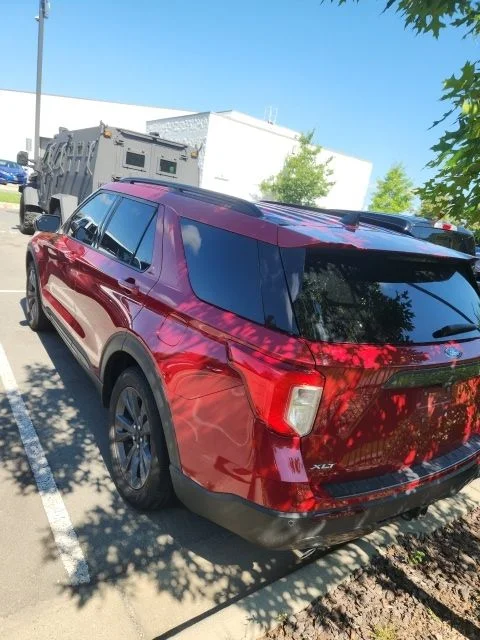Used 2023 Red Ford XLT image 4