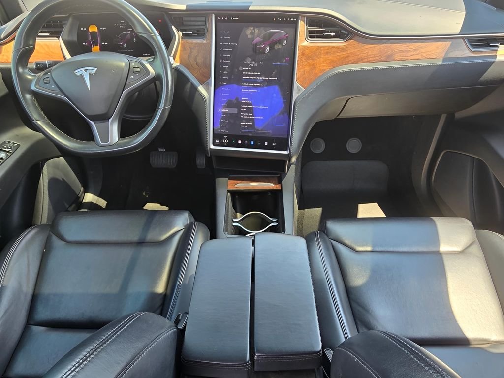Used 2018 Black Tesla P75D image 18