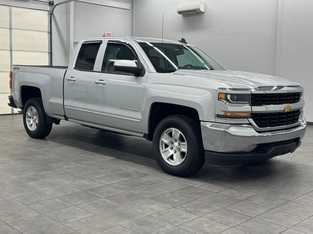 Used 2018 Silver Chevrolet LT image 1