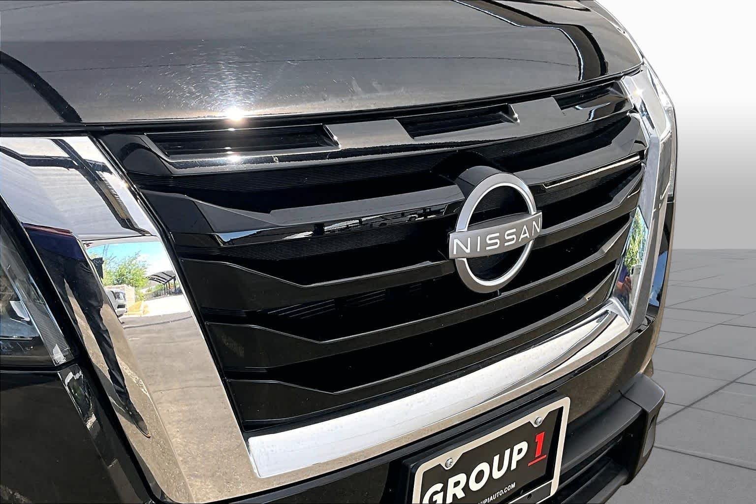 Used 2024 Super Black Nissan SV image 29