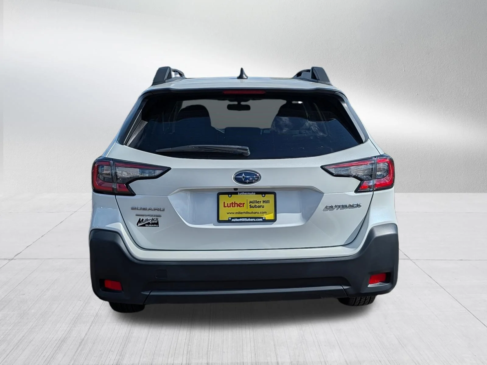 Used 2024 Crystal White Pearl Subaru Premium image 6