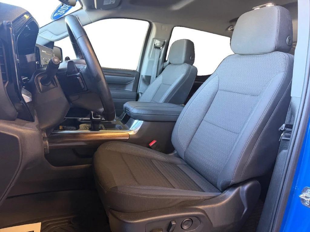 Used 2025 Riptide Blue Metallic Chevrolet LT Trail Boss image 26