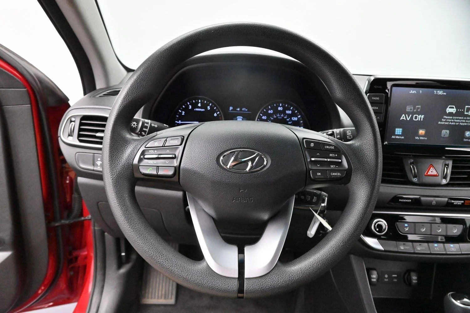 Used 2019 Scarlet Red Pearl Hyundai Auto image 14