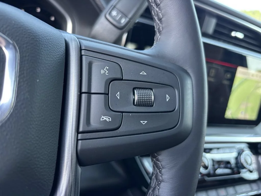 New 2026 Glacier White Tricoat GMC Denali Ultimate image 22