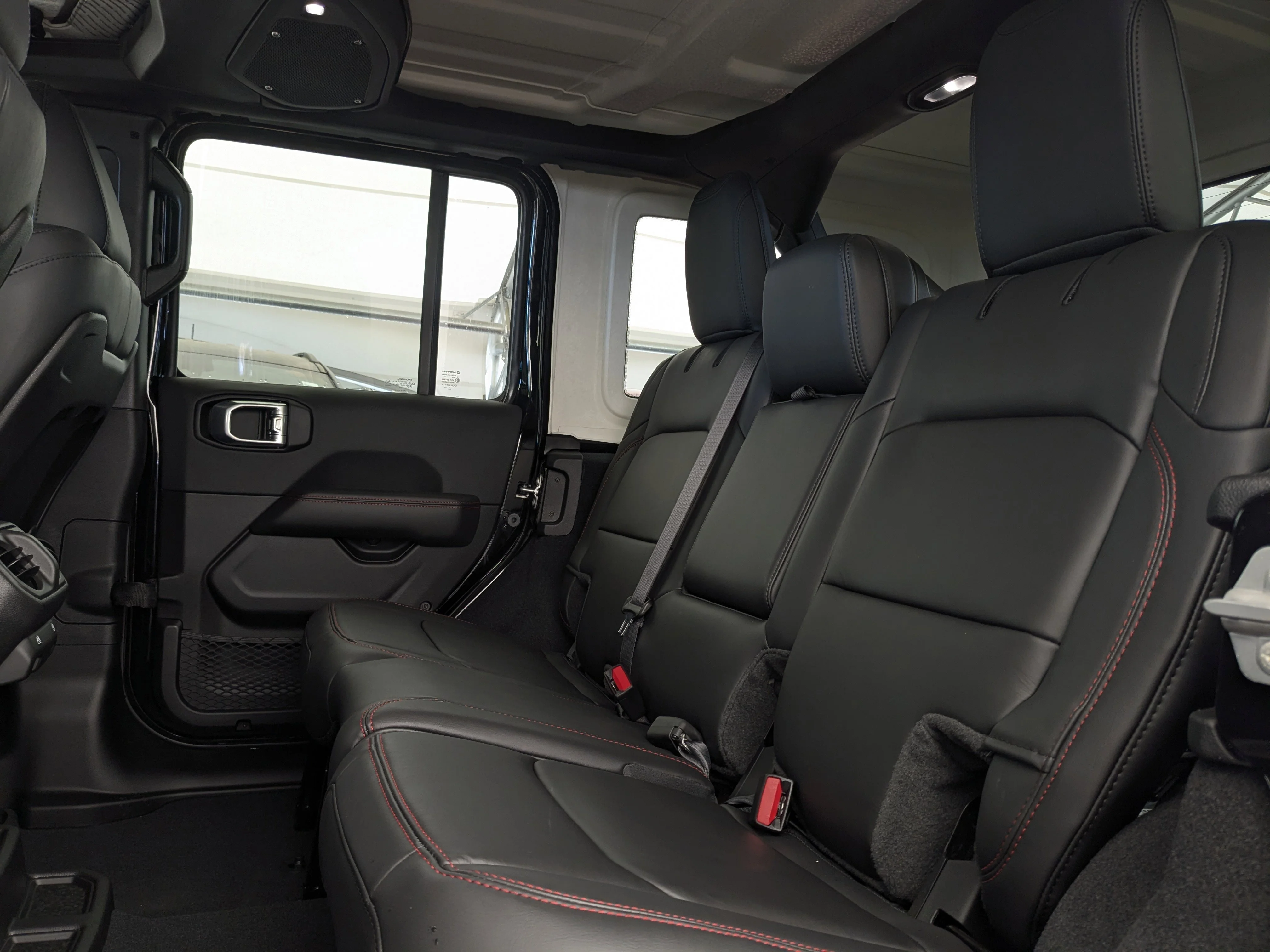 New 2026 Black Jeep Rubicon - - 3.6L V6 - Nappa Leather - 3-Pc Hardtop - Steel Perf Hood - Safety & Conv Grps & More! image 25
