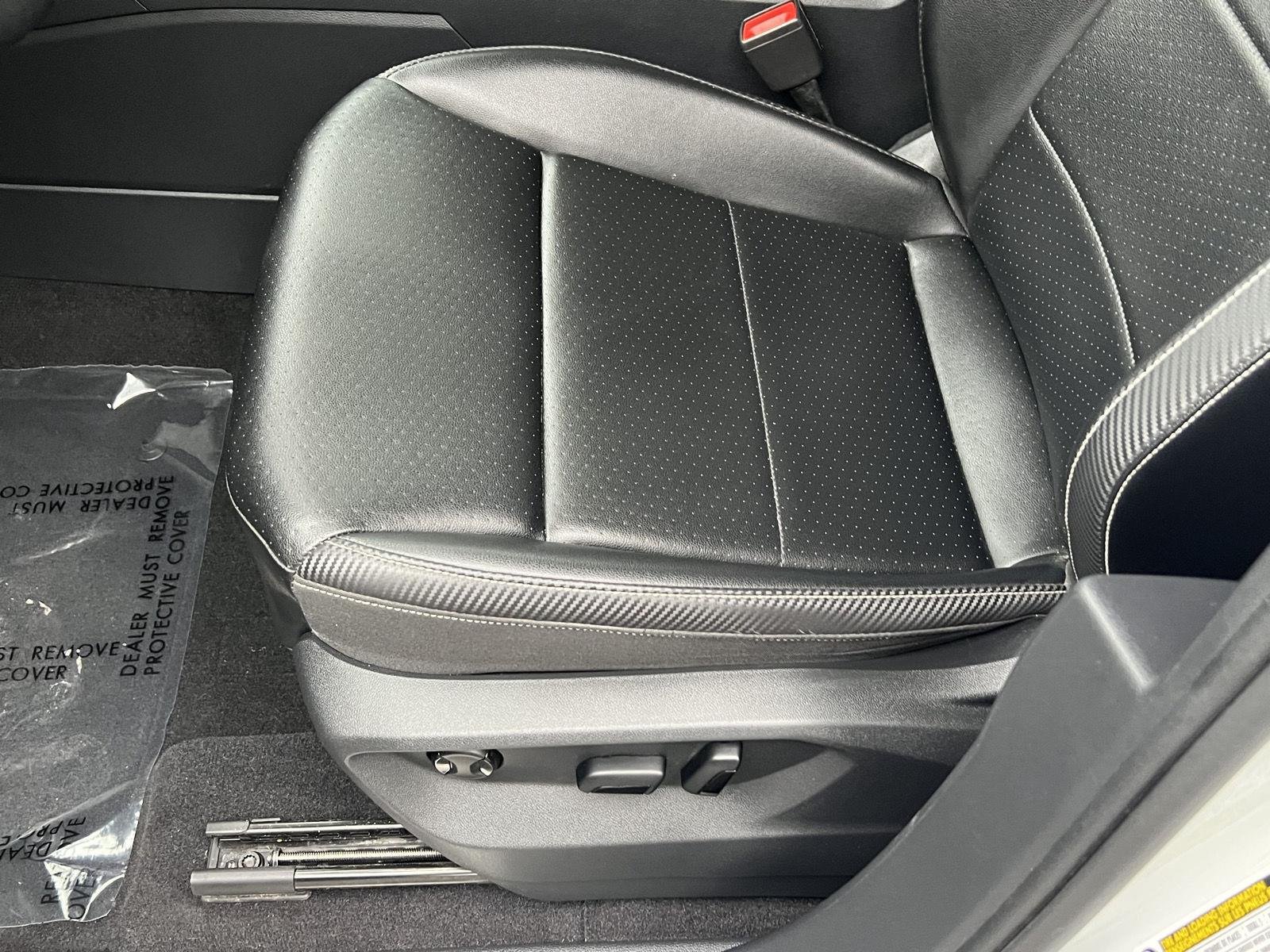 2022 Volkswagen Atlas Cross Sport SE w/Tech - Photo 31