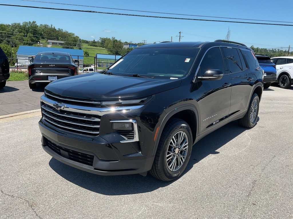 Used 2025 Mosaic Black Metallic Chevrolet AWD LT image 4
