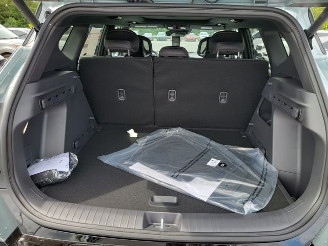 New 2027 Iceberg Green Kia X-Line S image 9