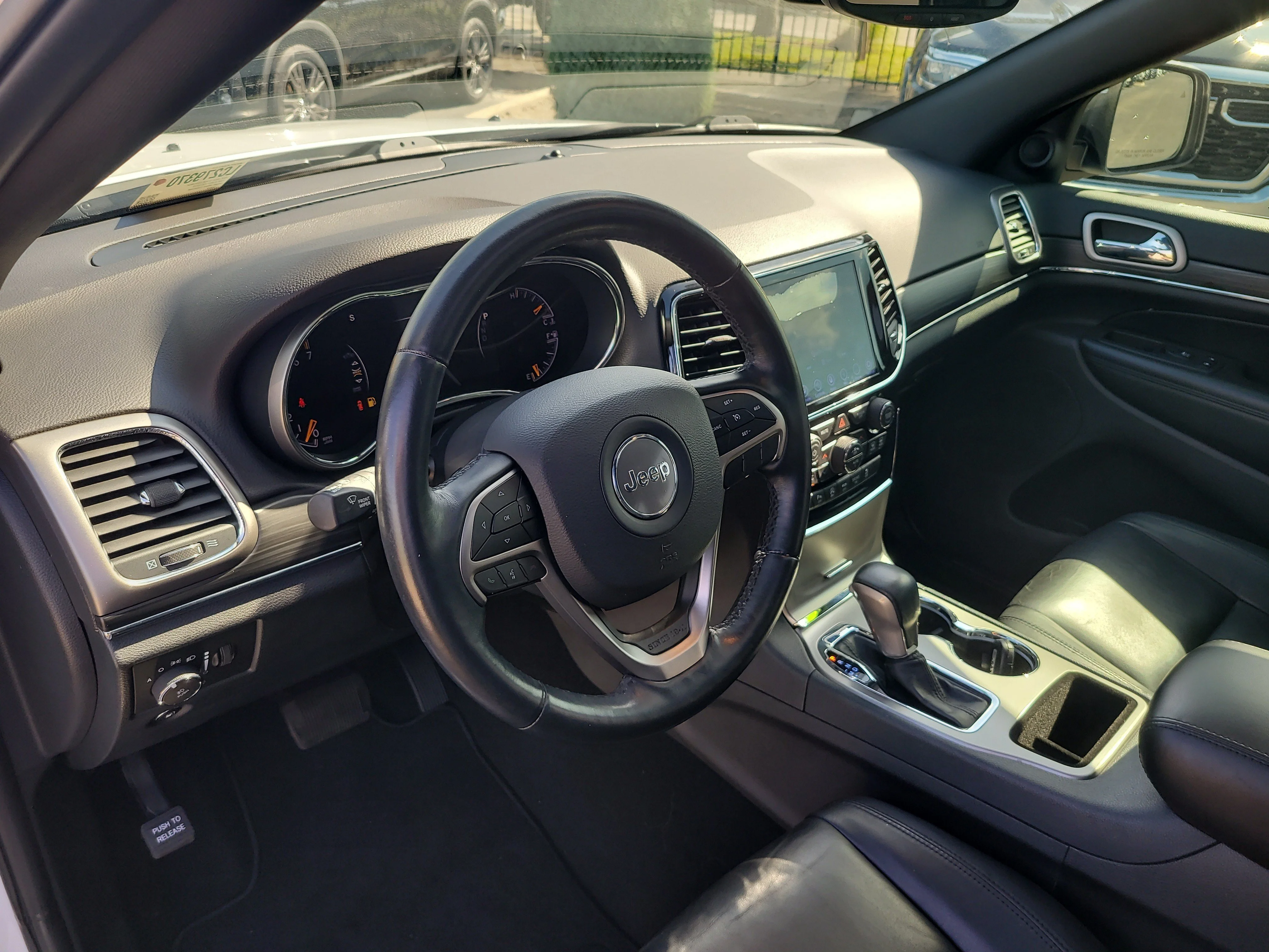 Used 2020 Bright White Clearcoat Jeep Limited image 20