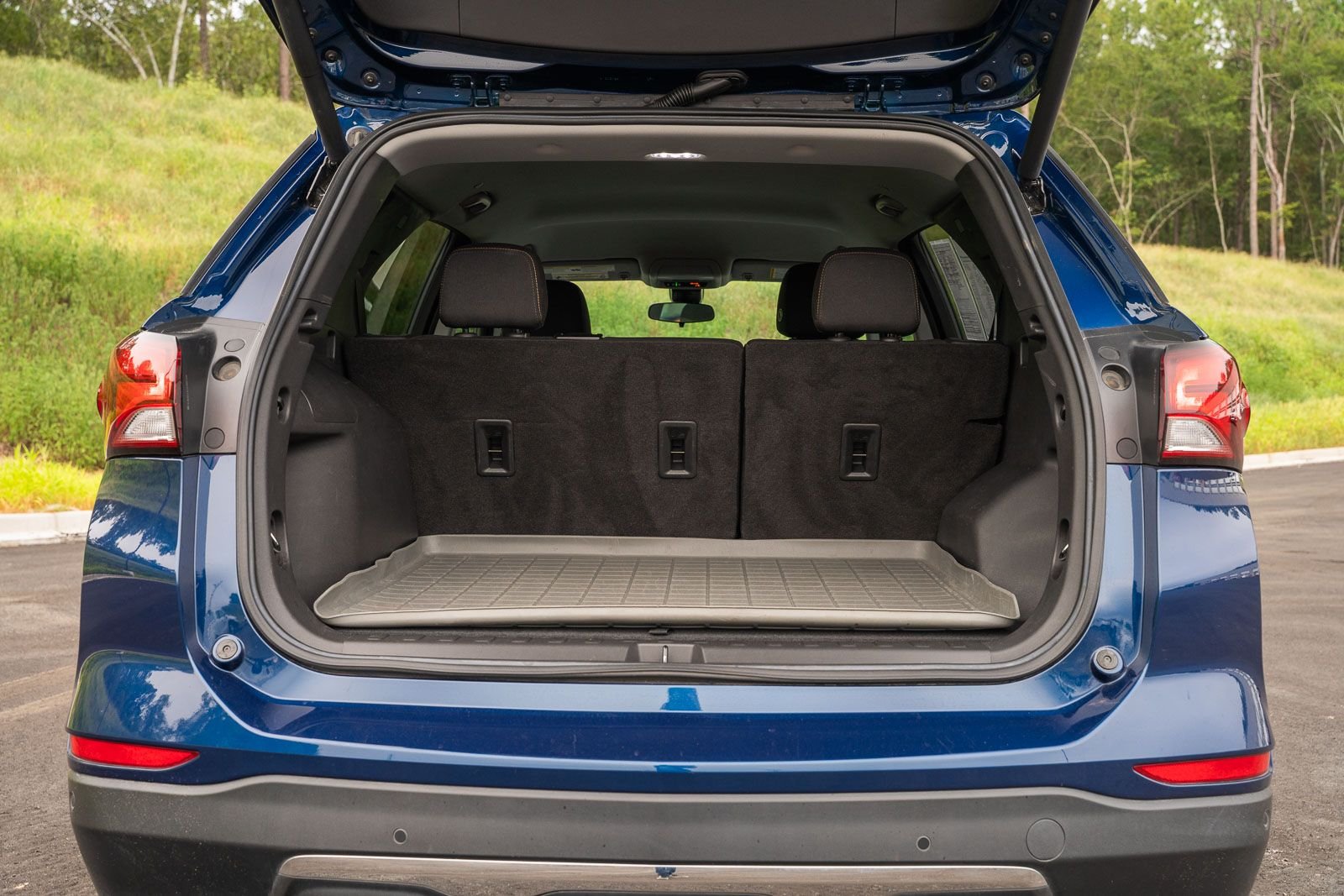 Used 2022 Blue Chevrolet LT image 16