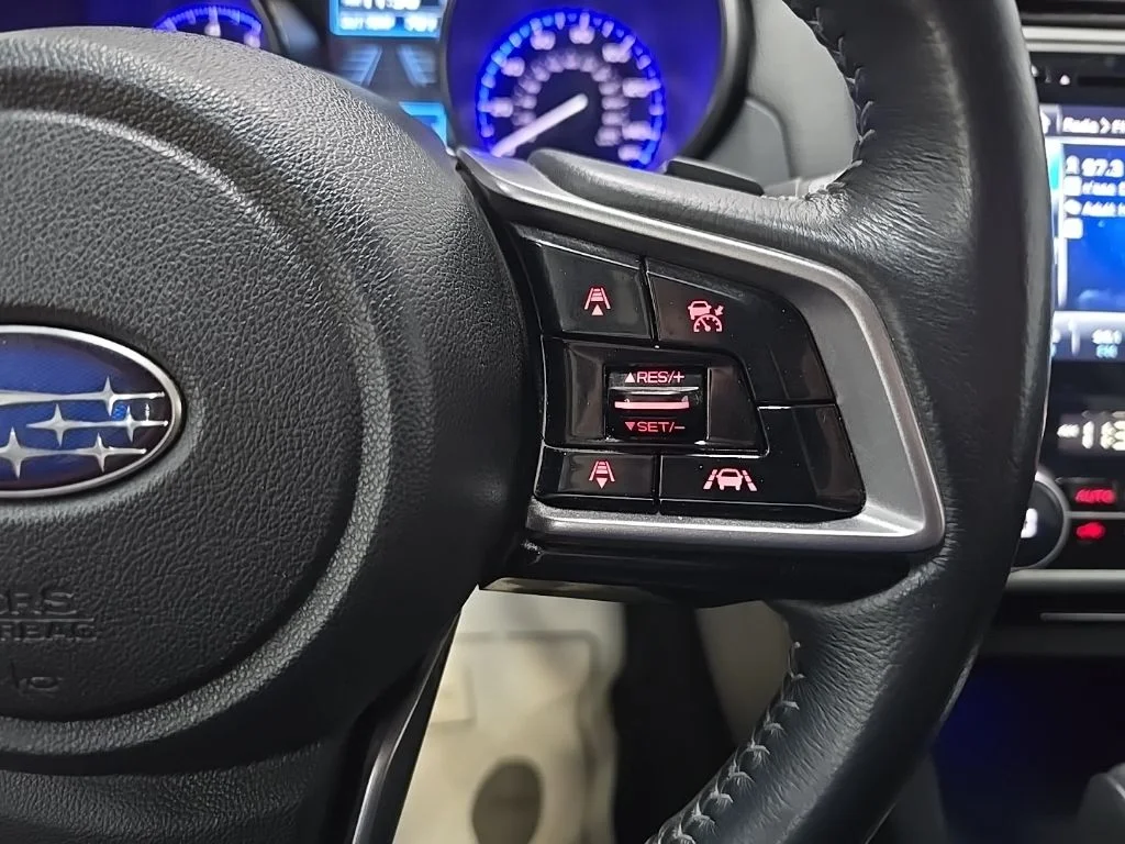 Used 2018 Black Subaru 2.5i image 23