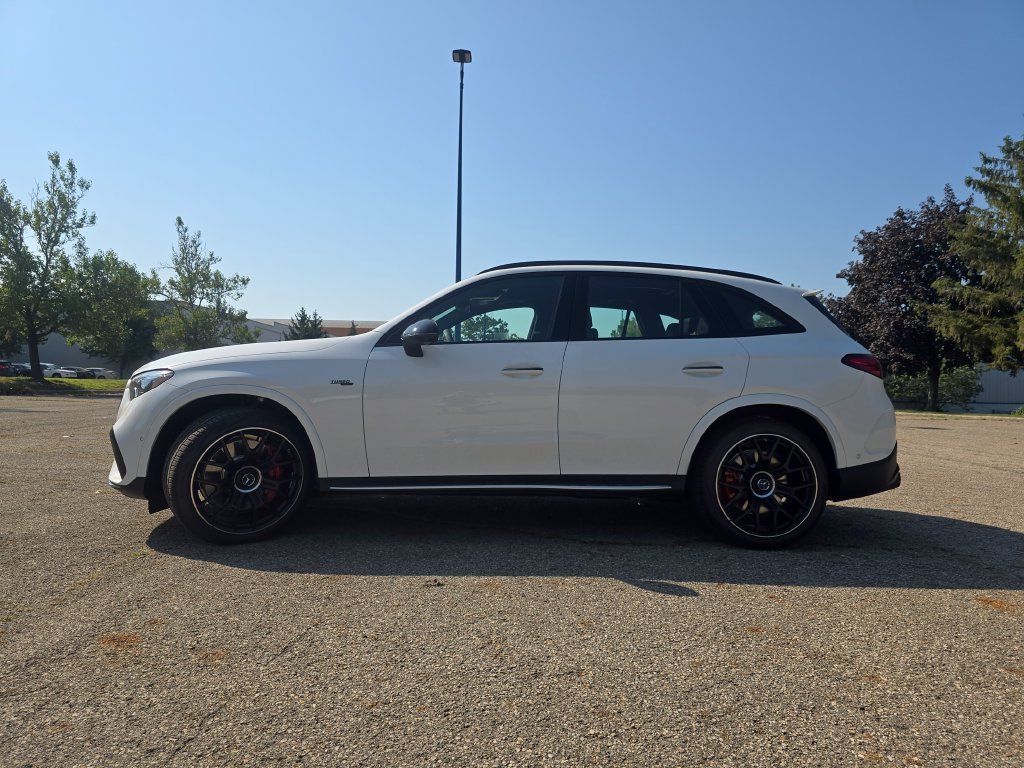New 2027 MANUFAKTUR Moonlight White Metallic Mercedes-Benz  image 52