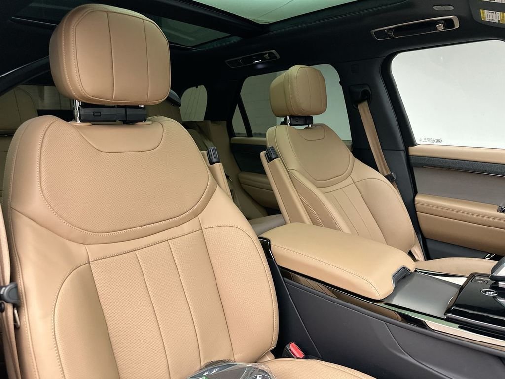 New 2026 Varesine Blue LAND ROVER SE image 6