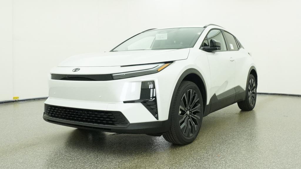New 2026 Wind Chill Pearl Toyota XSE image 19