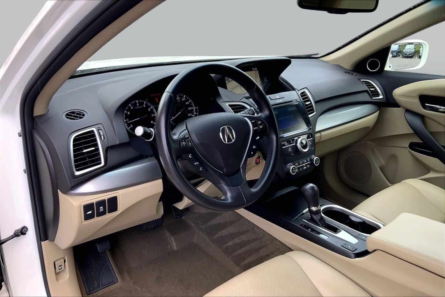 Used 2018 White Diamond Pearl Acura AWD with Technology Package image 18