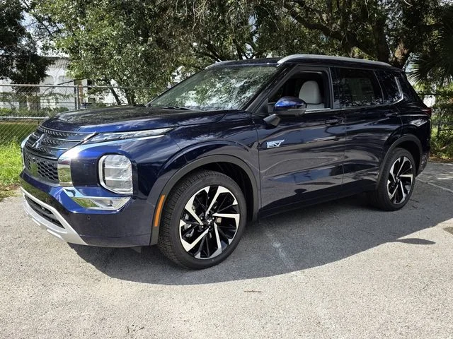 New 2025 Blue Mitsubishi SEL S-AWC image 3