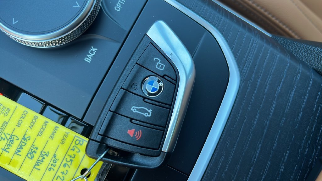 New 2026 Skyscraper Grey Metallic BMW 330i image 24