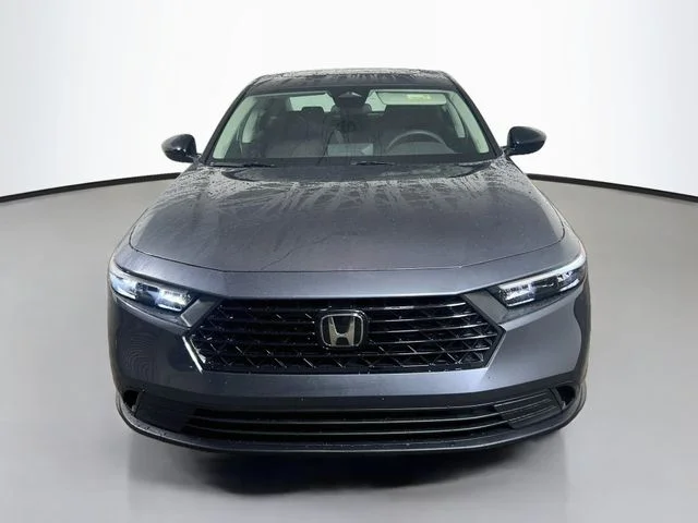 New 2026 Meteorite Gray Metallic Honda SE image 2