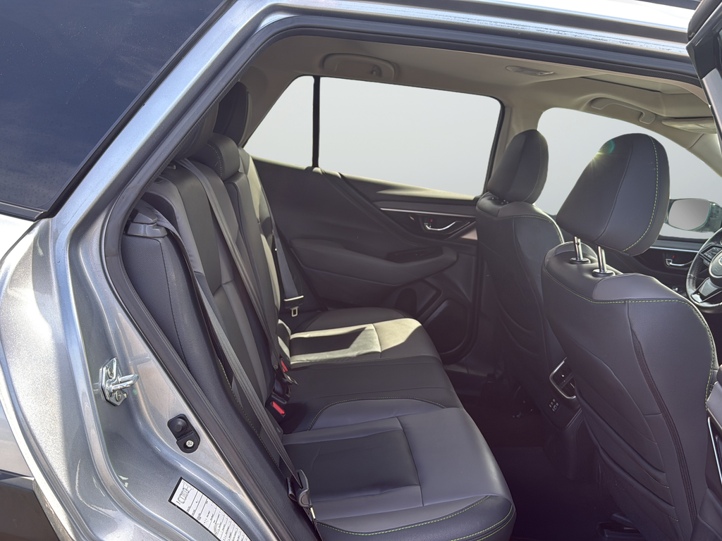 Used 2025 Silver Subaru Onyx Edition image 14