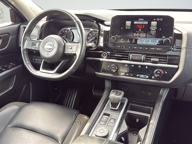 Used 2023 Black Nissan SL image 11