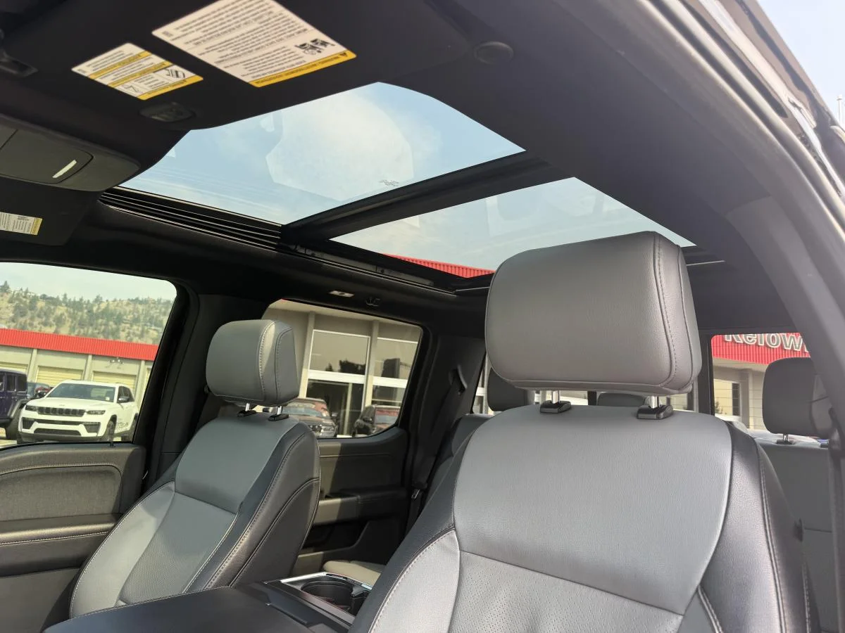 Used 2022 Black Ford Lariat image 15