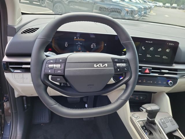 New 2026 Panthera Metal Gray Kia EX image 27