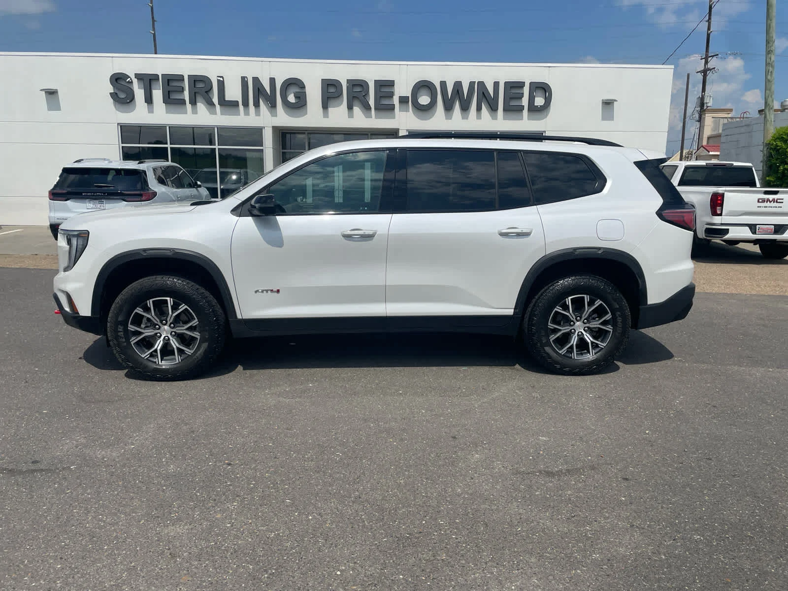 2024 GMC Acadia AT4 AWD's photo