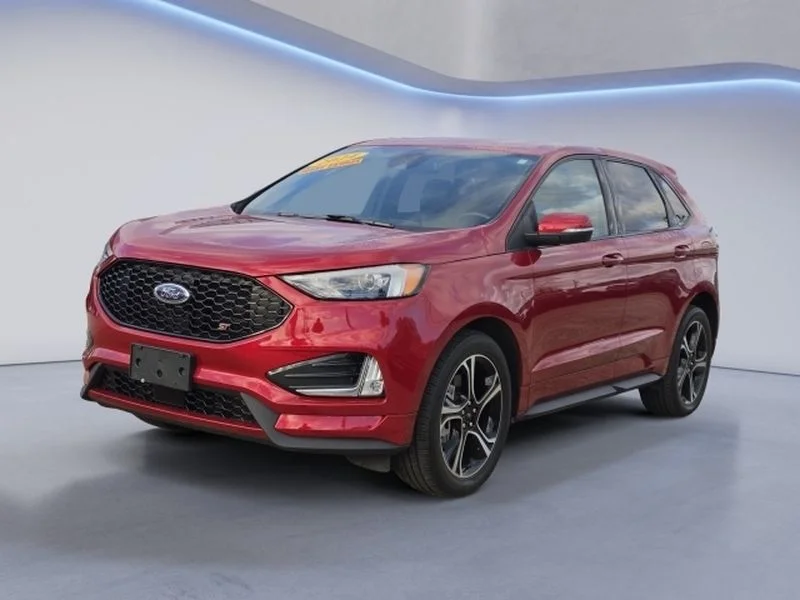 Used 2024 Rapid Red Metallic Tinted Clearcoat Ford ST image 6