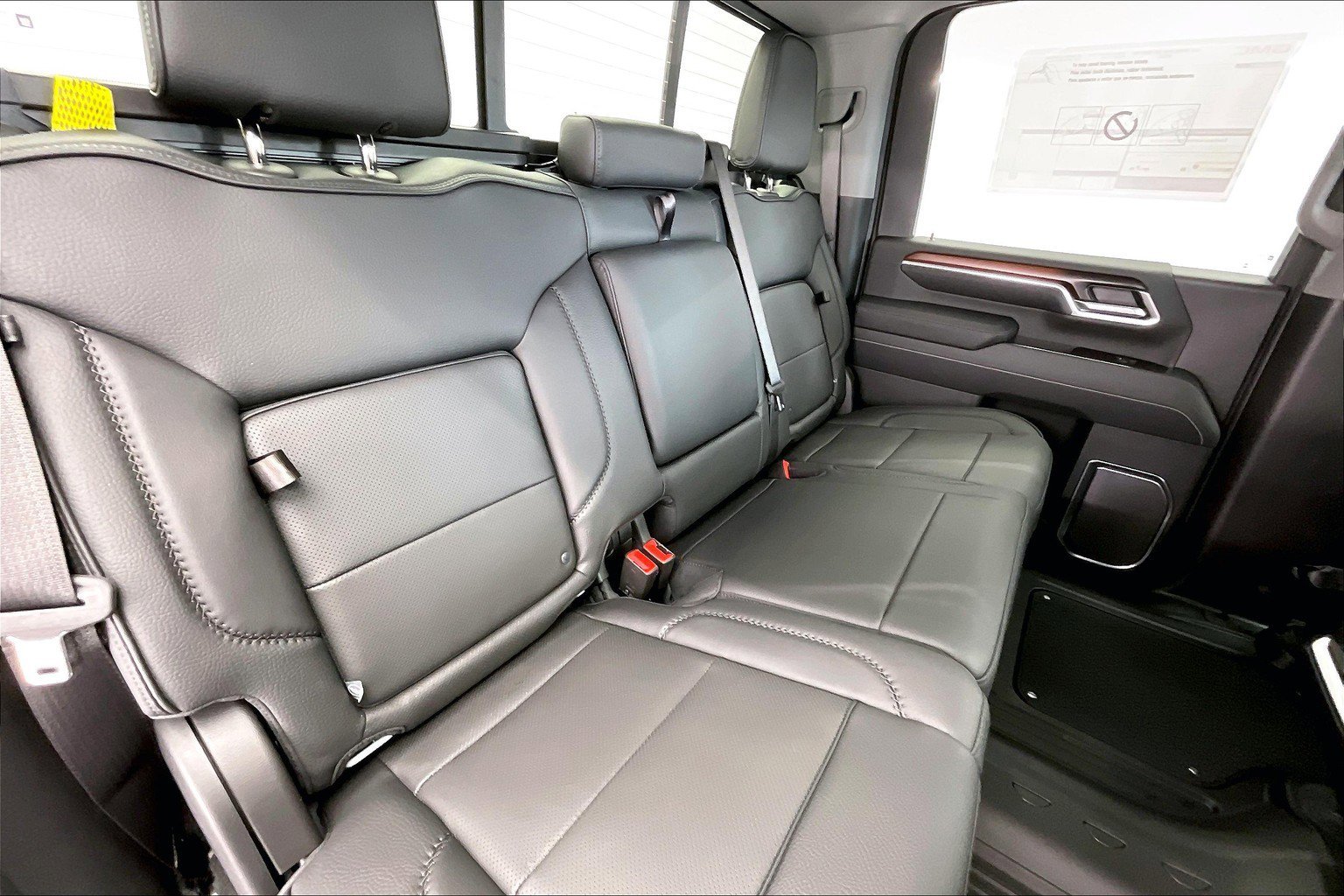 2026 GMC Sierra 2500HD Denali - Photo 10
