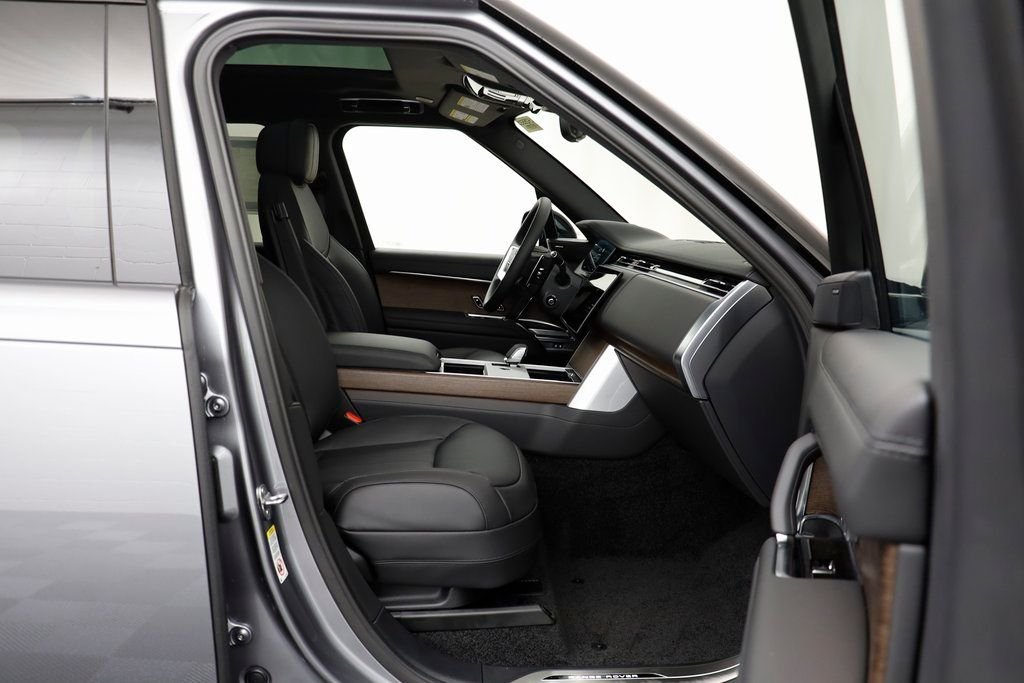 2025 Land Rover Range Rover SE - Photo 21