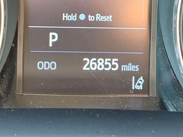 Used 2021 White Toyota XLE image 17