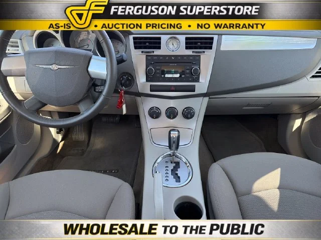 Used 2009 Beige Chrysler Touring image 9