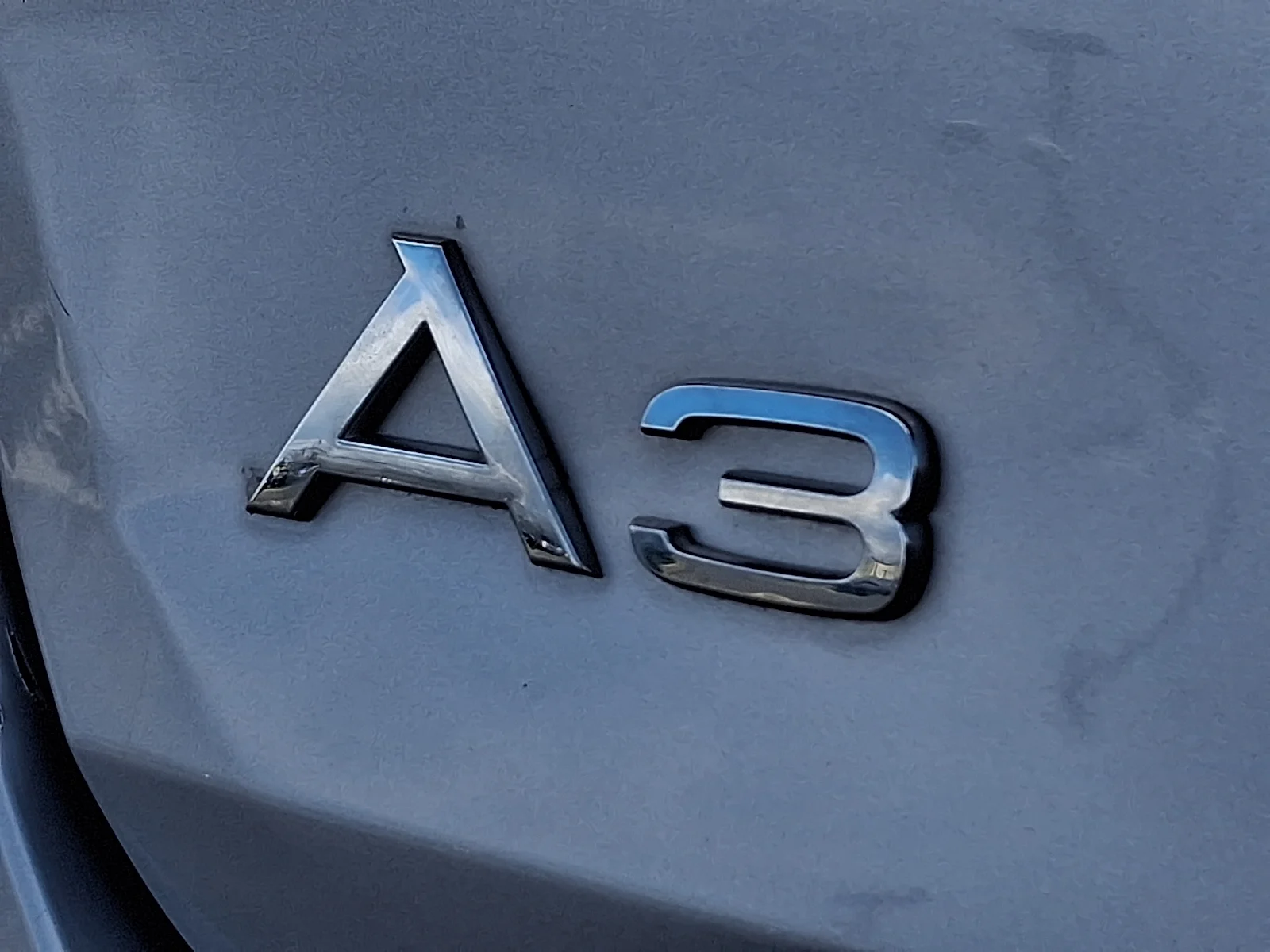 Used 2022 Florett Silver Metallic - L5L5 Audi Premium 40 TFSI Front-Wheel Drive S tronic image 29