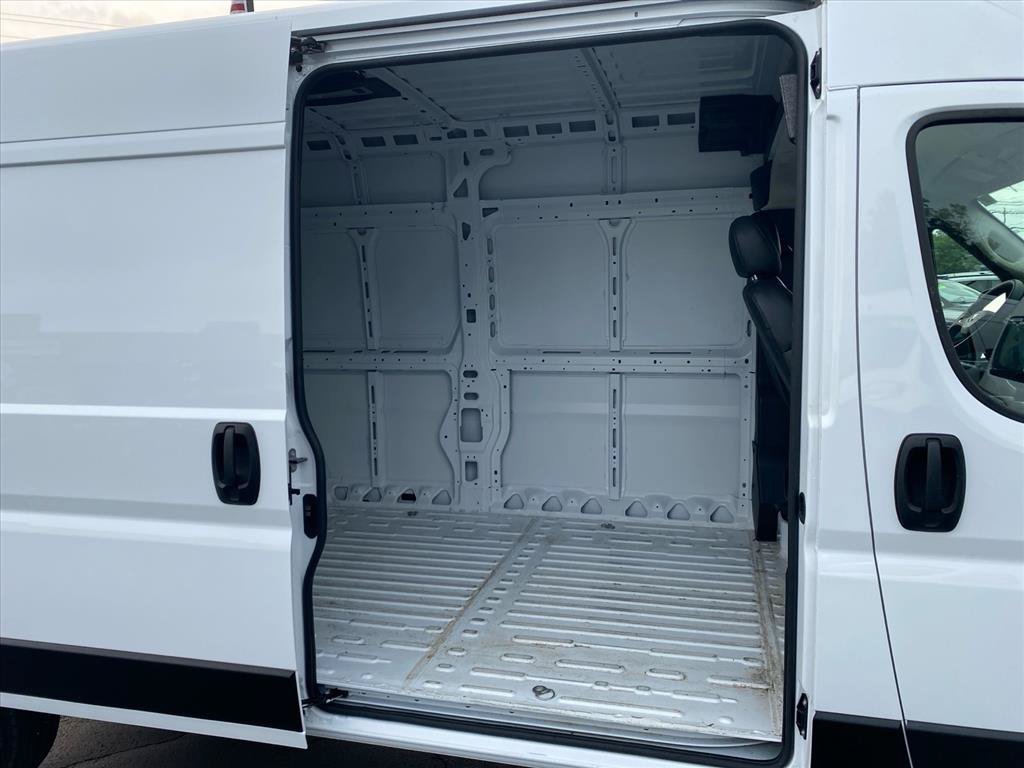 Used 2026 Bright White Clearcoat Ram Tradesman image 20