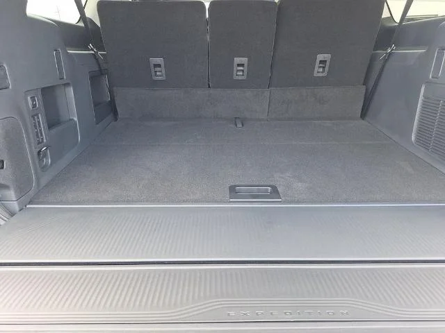 New 2027 Dark Matter Gray Metallic Ford MAX Active image 61