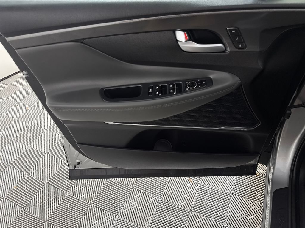 2022 Hyundai Santa Fe Limited - Photo 12
