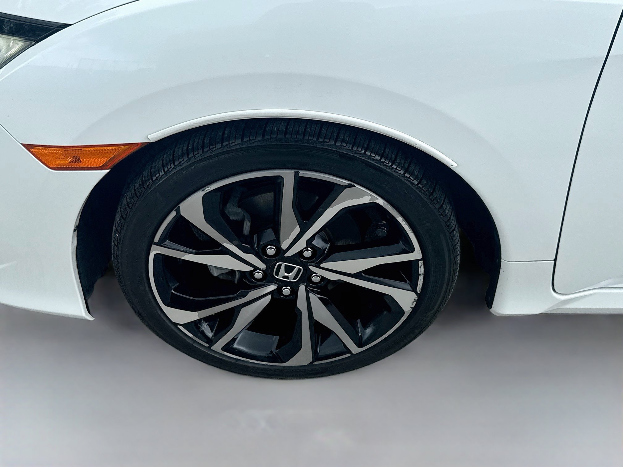 Used 2020 Platinum White Pearl Honda Sport image 35