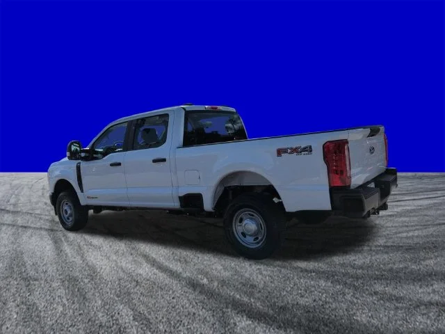 New 2027 White Ford XL image 6