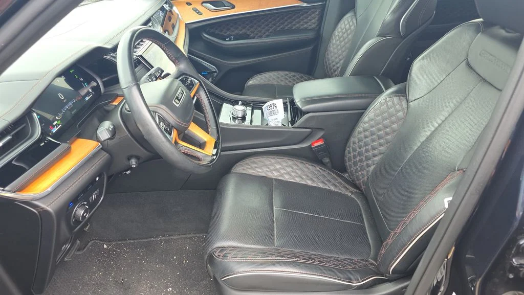 Used 2023 Black Jeep Summit Reserve 4xe image 15