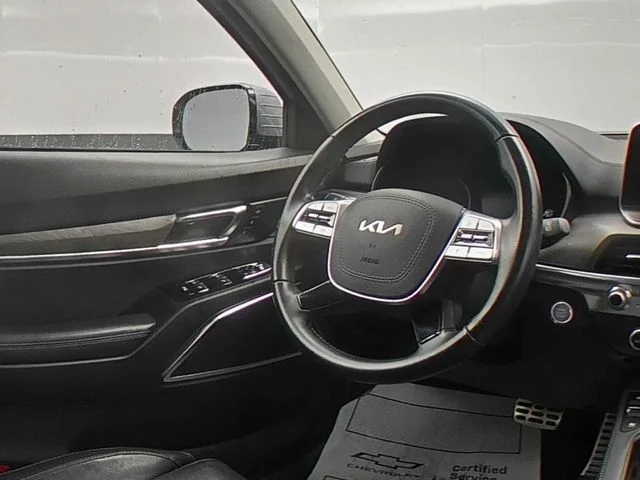 Used 2022 Silver Kia SX image 35