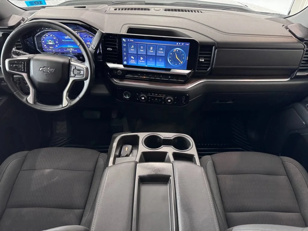 2023 Chevrolet Silverado 1500 RST - Photo 13