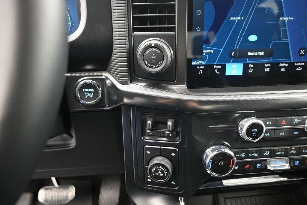 New 2025 Gray Ford Raptor image 18