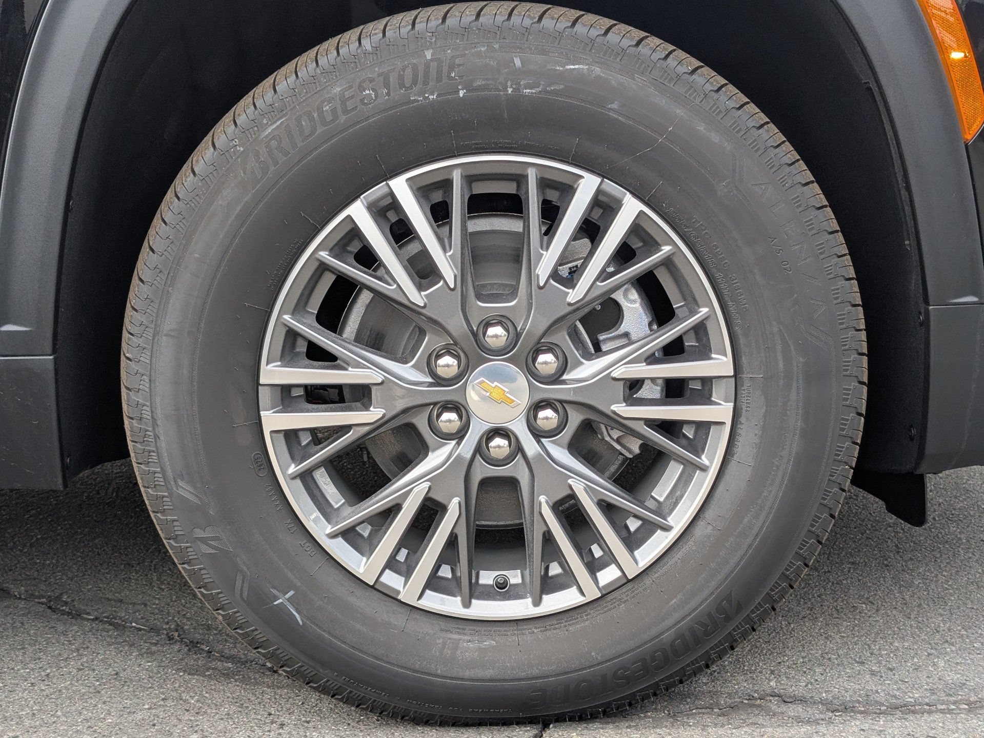 2026 Chevrolet Traverse LT - Photo 6