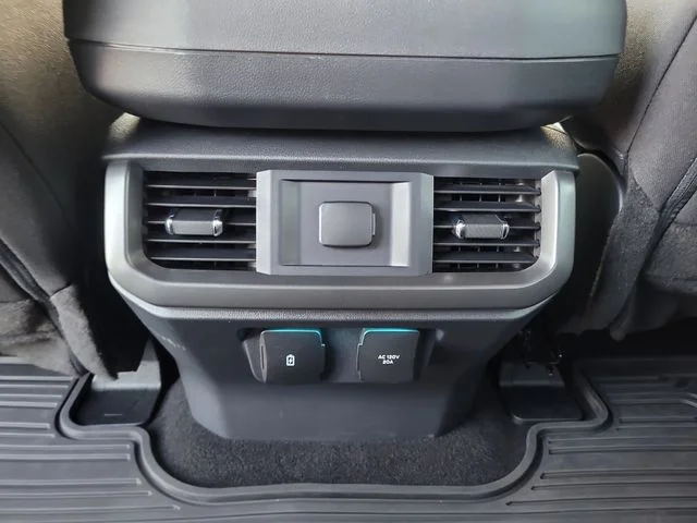 Used 2024 White Ford XLT image 15