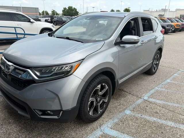 Used 2017 Silver Honda Touring image 2