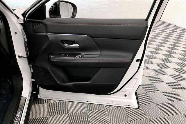 2026 Nissan KICKS SR AWD - Photo 36