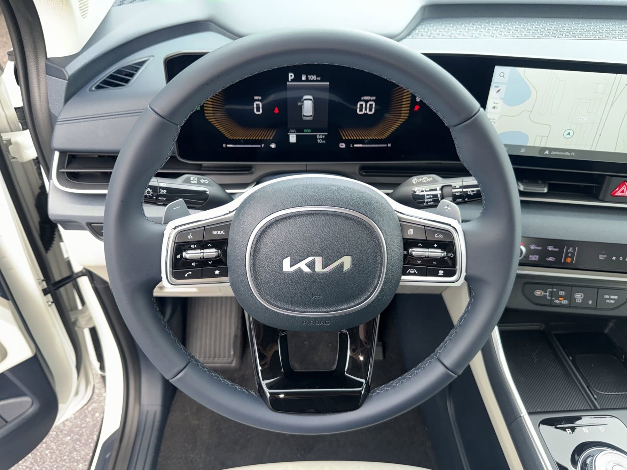 New 2026 Snow White Pearl Kia EX image 29