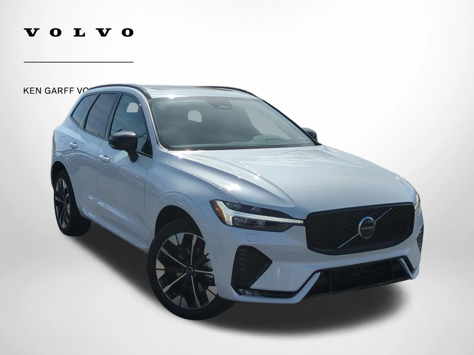 2026 Volvo XC60 B5 Plus Dark AWD's photo